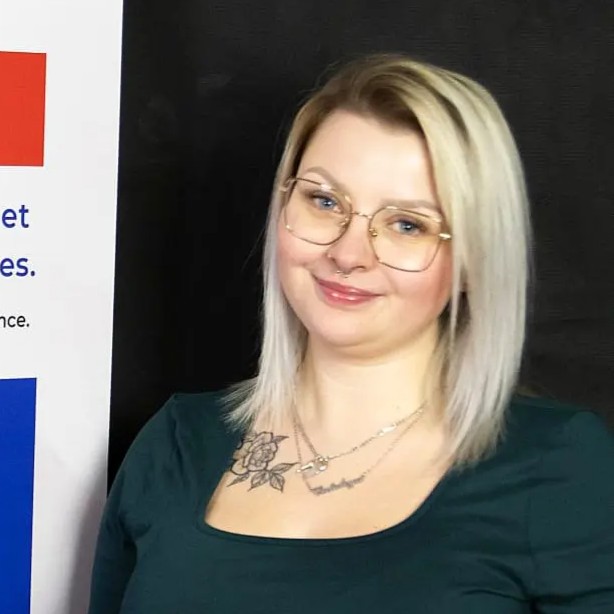 Maelle Rossignol, gestionnaire chez Expert-Bel